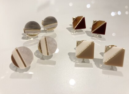 ✨ゴールドラインxバイカラーピアス✨