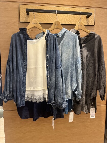 定番人気シアーデニムシャツ✨