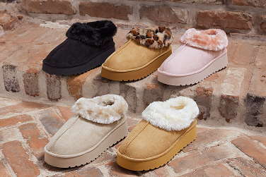 あったかブーツ🥾入荷しました!