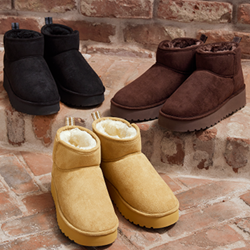 あったかブーツ🥾入荷しました!