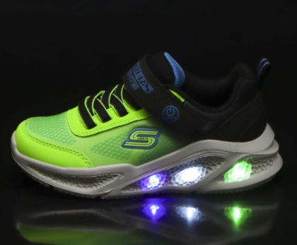 スケッチャーズのキッズが展開が始まるよ⤴('ω')ノ