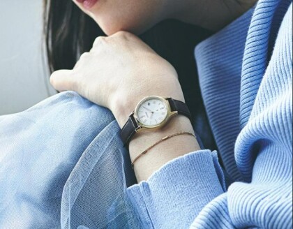 光からインスピレーションを受けた hikari コレクション