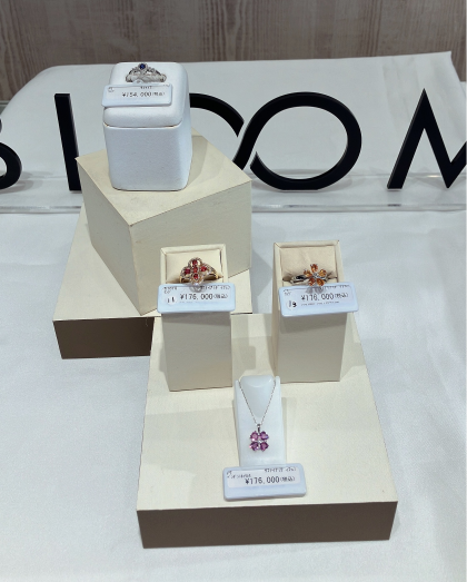 70％オフ❣️9月の誕生石サファイアジュエリー💍