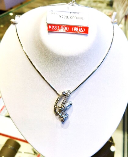 お買得Ptダイヤモンドネックレス70%OFF