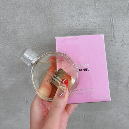 大人気🎀💄CHANELチャンスEDT残りわずかです💗