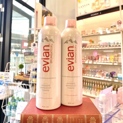 ＼国内未発売サイズ✨／evian ブルミザトワール