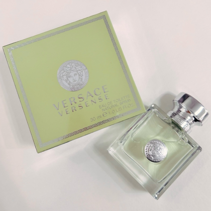 ＼数量限定👑✨／ヴェルサーチ・ヴェルセンス入荷🎀❤
