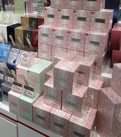 お問い合わせ多数😆大人気ブランド香水もアウトレット価格にて販売中✋✨