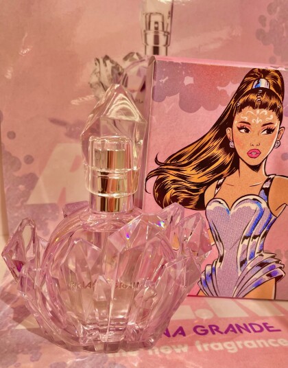 💔アリアナグランデ新商品2点入荷中💎|パフューマジック|ショップ
