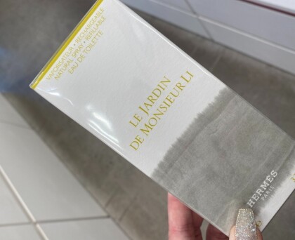 アウトレット価格😊エルメス【李氏の庭】入荷しました👍✨