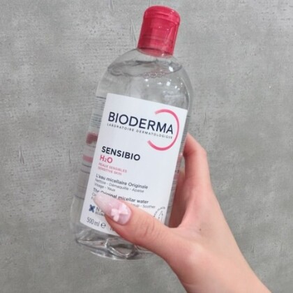 拭き取りクレンジングウォーターBIODERMA👀💗＼３９％OFF／