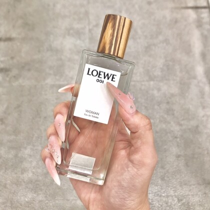 次回入荷未定❕❕LOEWEN００１WOMAN緊急入荷😎✋✨