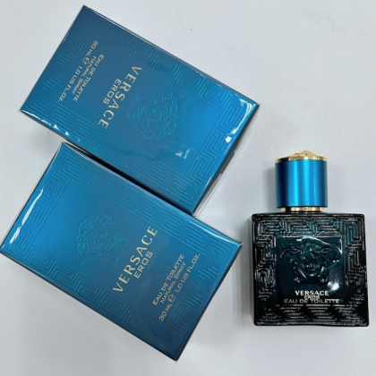 待望の再入荷👑💗＼ＶＥＲＳＡＣＥ　ＥＲＯＳ／残りわずかです😎