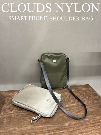 【THE CLOUDS NYLON】50%OFF！スマホショルダー