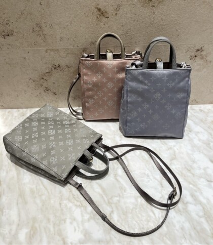 【春色まとめ】コーデが変わる、春色バッグ