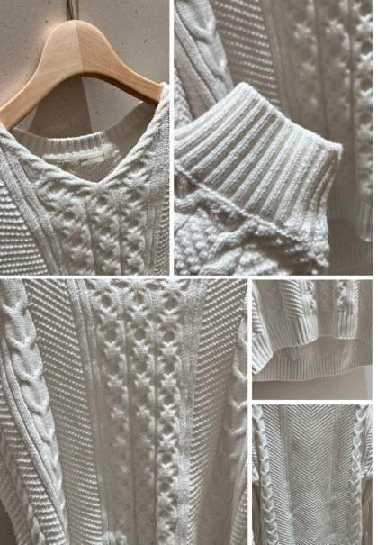 【Jena】NEW！ケーブルVネックニット