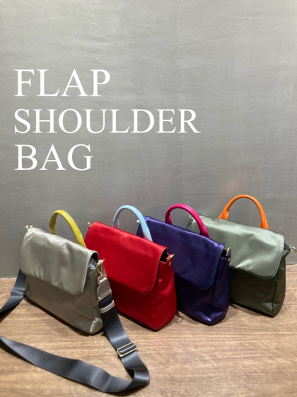 【50%OFFです！】フラップショルダーバッグ