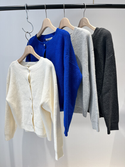 【Jena】カタアゼ金ボタンカーディガン