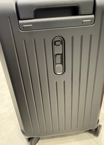 ちょっと早目のGWセール！！スーツケース　ロディウス40％OFF✨