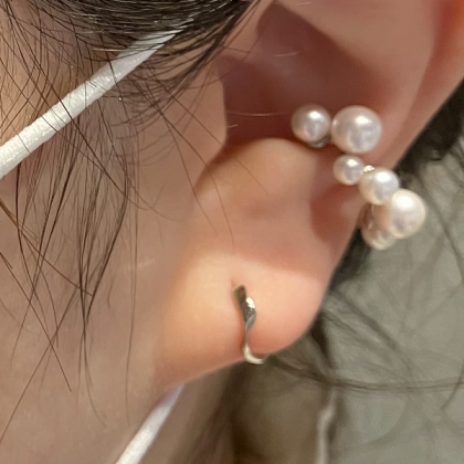 《パールジュエリー》耳元👂