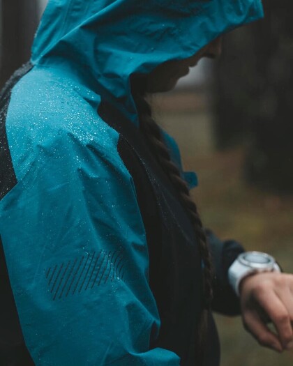 Bonatti Trail Wp Jkt W ランニング用レインウェア サロモン ショップトピックス グランベリーパーク