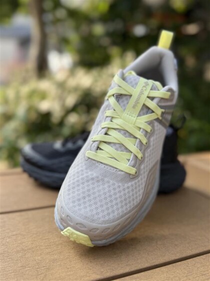 【👟👟新作ハイパフォーマンスシューズ入荷❕❕】