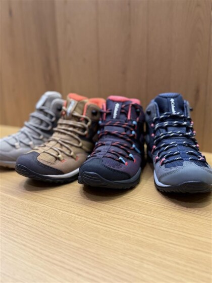 【👟人気の定番シューズがお買い得！！👟】