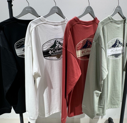 【コロンビア】グラフィックロングTシャツコーデ！