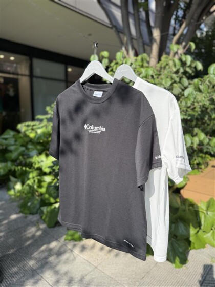 【💙アウトレット店限定の吸湿速乾Tシャツ👕✨】