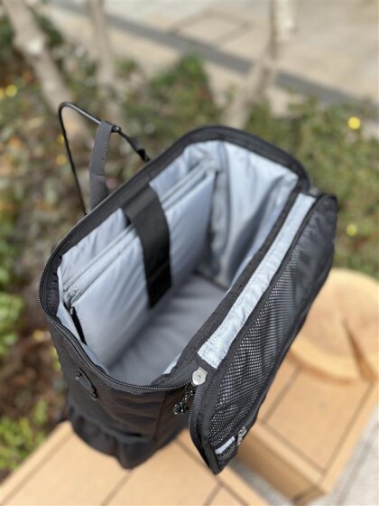 【🎒新生活向けの通学通勤バッグパック✨】