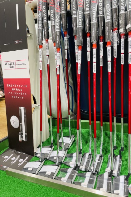オデッセイ WHITEHOT VERSAでターゲットを正確に捉える🏌️‍♀️