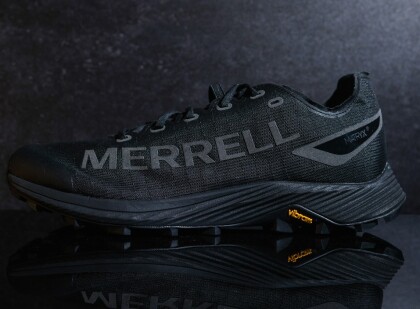 snow peak × MERRELLのコラボレーションシューズが新登場！！