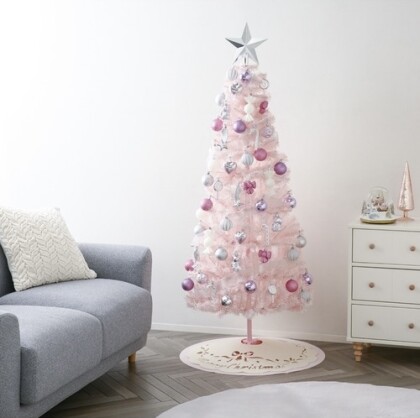 クリスマスツリーのスターターセットが入荷いたしました〜🎄🕯️🎅今年はクリスマスグッズも種類豊富です💝