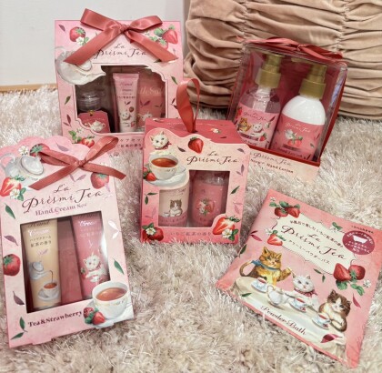 紅茶香るラプレミティーシリーズにいちご紅茶の香りも登場しました🫖🍓🍂