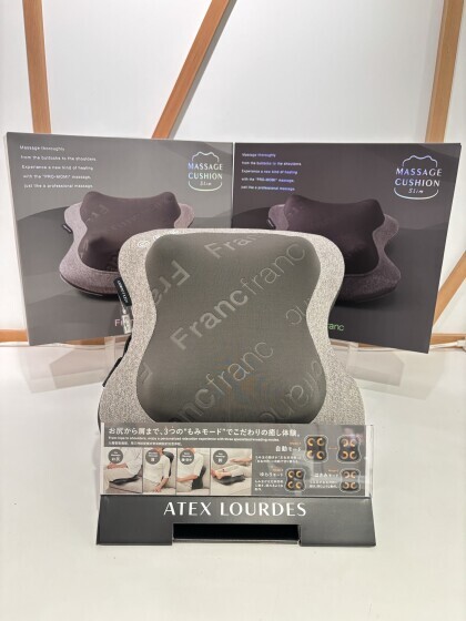 🚩期間限定価格🚩ルルドマッサージクッションスリム💺&フットマッサージャー🦶🏻✨