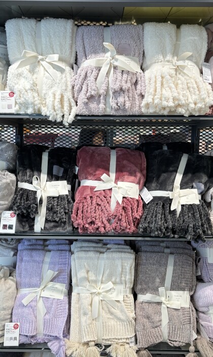 NEW YEAR SALE開催中🚩あったかシリーズが大変お買い得❤️🔥