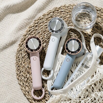 🌻SUMMER SALE第1弾🌻開催中🚩人気のハンディファン入荷しました🤍