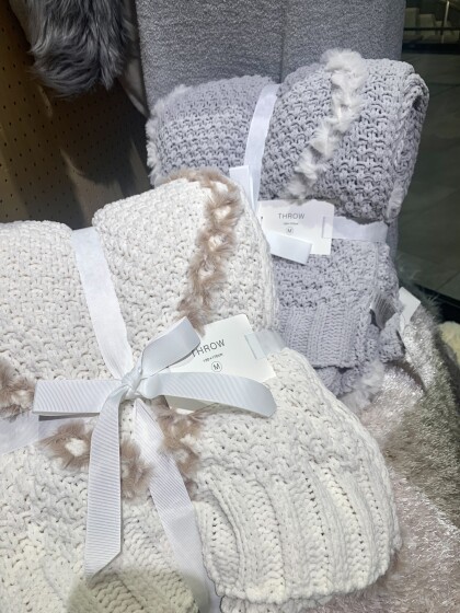 秋の新作アイテム入荷しました🍂