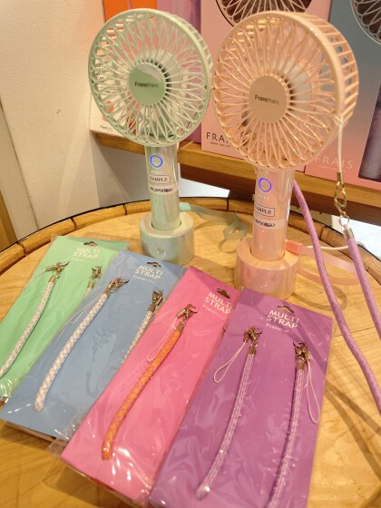 毎年売り切れ必須なアイテム❣️涼しいを持ち運ぶ🎐大人気のフレハンディファンが入荷しました⭐️