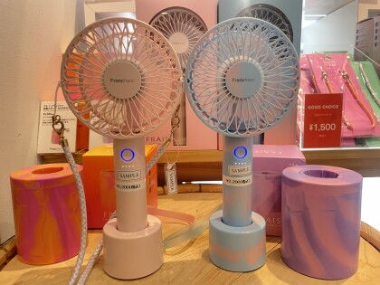 毎年売り切れ必須なアイテム❣️涼しいを持ち運ぶ🎐大人気のフレハンディファンが入荷しました⭐️