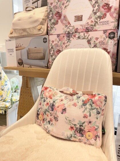 💚GW SALE開催中💚ルルドマッサージクッション特価価格‼️