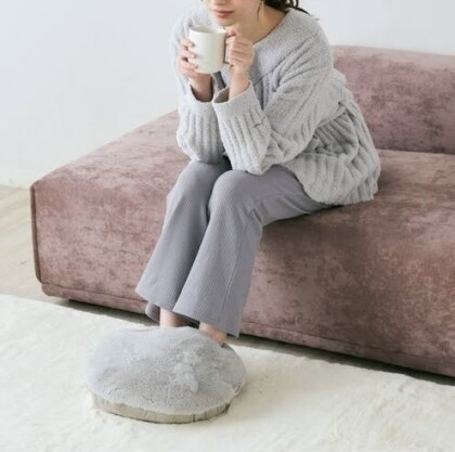 ふわふわ素材で優しく温めてくれるヒーター＆足元からしっかり温めるヒーター❤️‍🔥