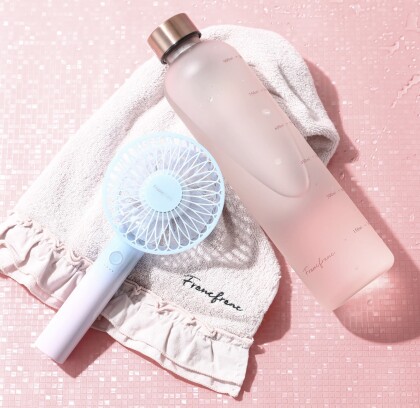 毎年売り切れ必須なアイテム❣️涼しいを持ち運ぶ🎐大人気のフレハンディファンが入荷しました⭐️