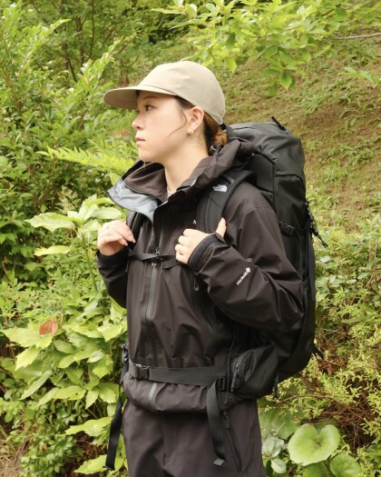 Climb Light Jacket
