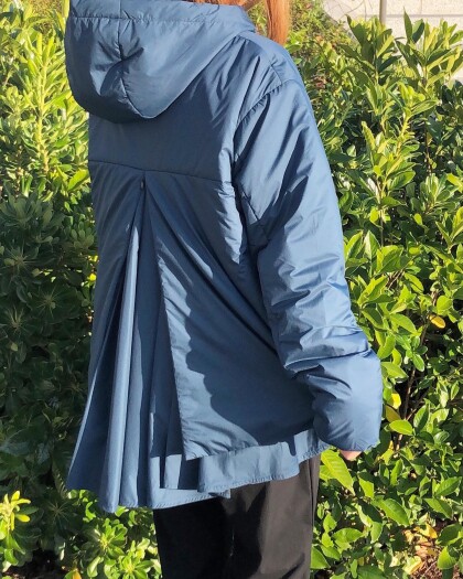DANSKIN INSULATION JACET のご紹介