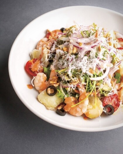 野菜たっぷり！海老のサウザンドレッシングサラダ🦐🥗
