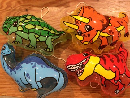 恐竜さんおもちゃ増えてます🦕