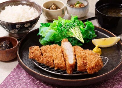 🌸大判カツレツをガブっ！✨ 越玄一斗【豚ロースの大判カツレツ御膳】が熱い🍚✨