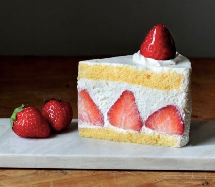 ゴロっと苺が入ったいちごケーキ🎂🍓🍓´-