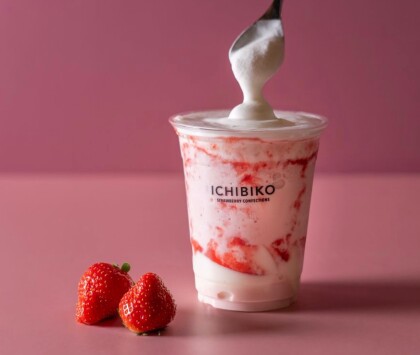 ＼期間限定／とろける杏仁いちごフラッペ🥛🍦🫧